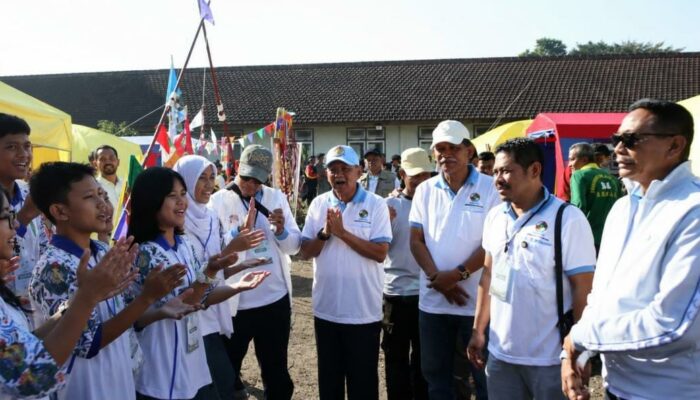 Ratusan Peserta Ramaikan Jalan Sehat Harkop ke-79, Wali Kota Malang Dorong Transformasi Koperasi yang Modern dan Berdaya Saing