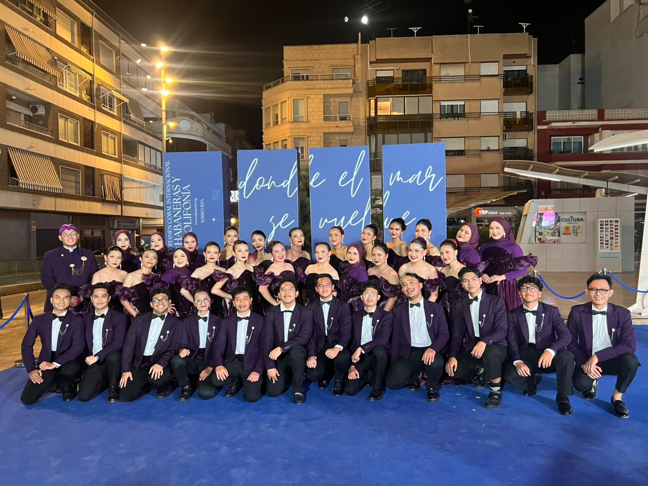 4 Bulan Berlatih, Administratio Choir UB Raih Gold Medal di Kompetisi Paduan Suara 72 Tahun di Spanyol