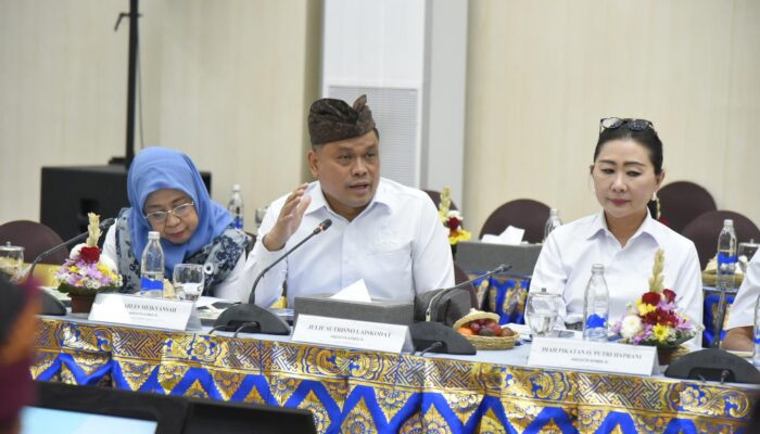 Anggota DPR RI Charles Meikyansah Minta BPK dan BPKP Konsisten Dampingi Kades Kelola Dana Desa