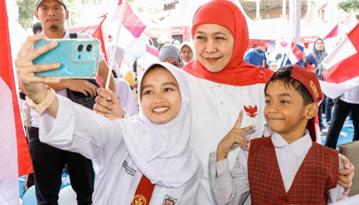 Gubernur Khofifah dan Menteri PPPA Luncurkan Perisai Anak Jatim, Wujudkan Ruang Digital Aman untuk Anak