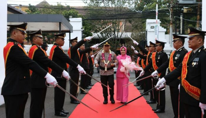 Kapolresta Malang Kota Resmi Berganti, Kombes Pol Danang Tegaskan Keberlanjutan Program dan Perkuat Sinergi dengan Masyarakat