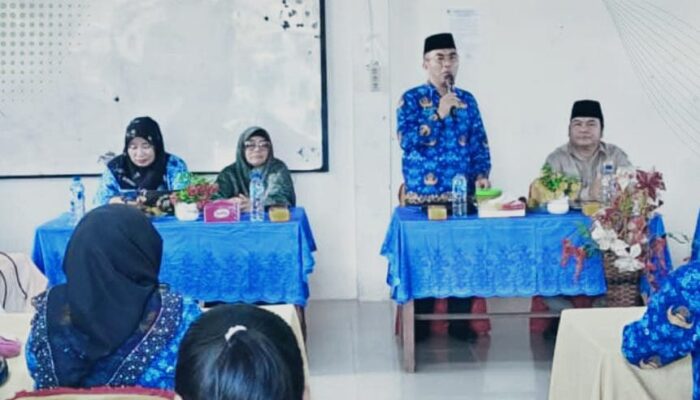 MTsN Nisel Sosialisasikan Moderasi Beragama, Kakan Kemenag Nisel Tekankan Nilai Toleransi