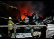 Bakar Sampah Tanpa Pengawasan, Tumpukan Rongsokan di Kepanjen Ludes Terbakar