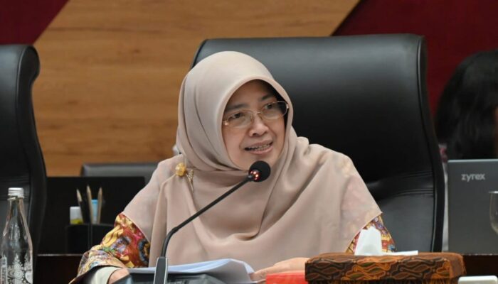 Putusan MK Pisahkan Anggaran MBG, Kurniasih Ingatkan Pemerintah Jangan Ganggu Pendidikan