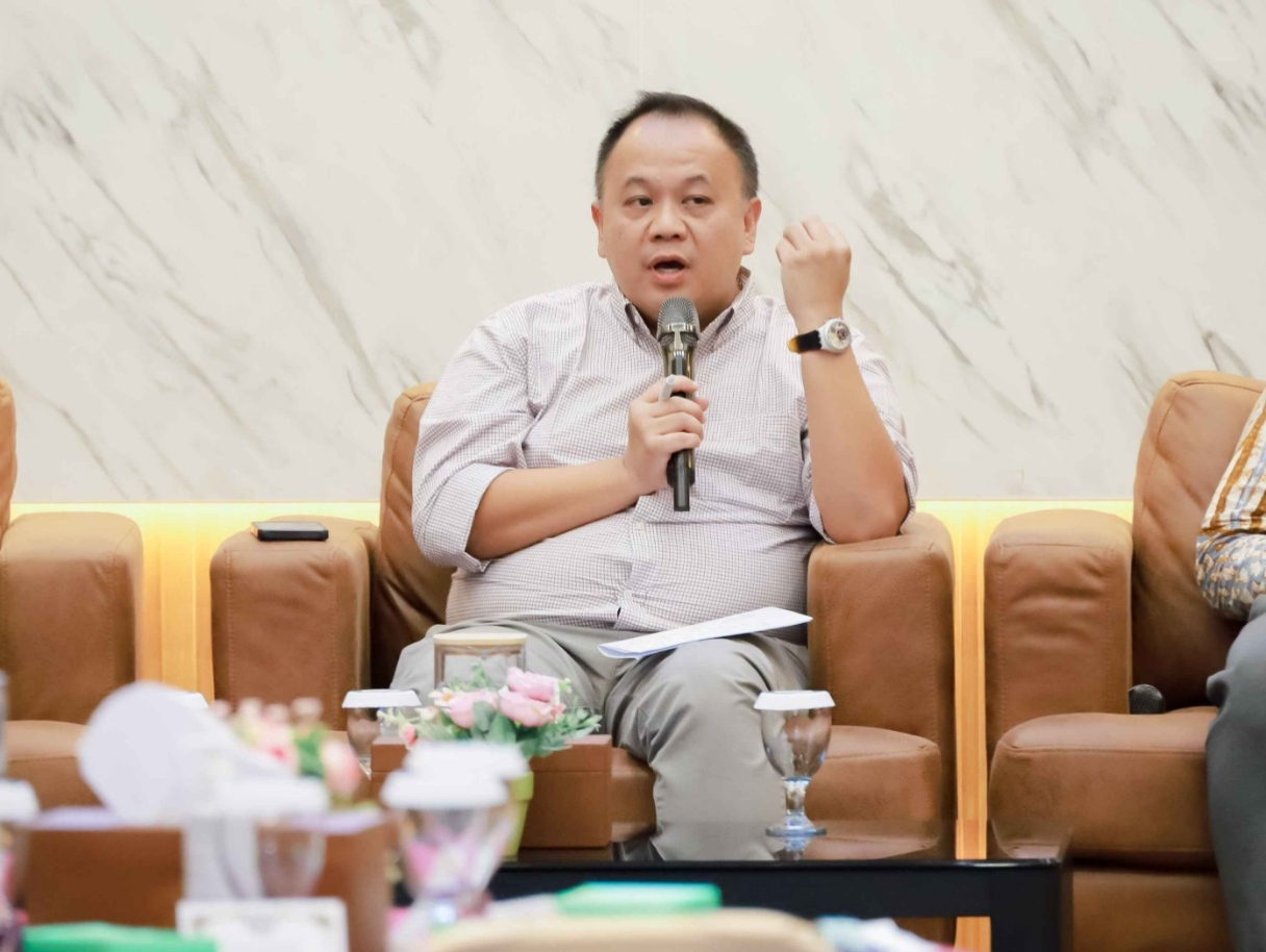Sinergi UNAIR dan ILO: Cetak Generasi Muda Pelopor Transisi Energi Berkeadilan di Indonesia