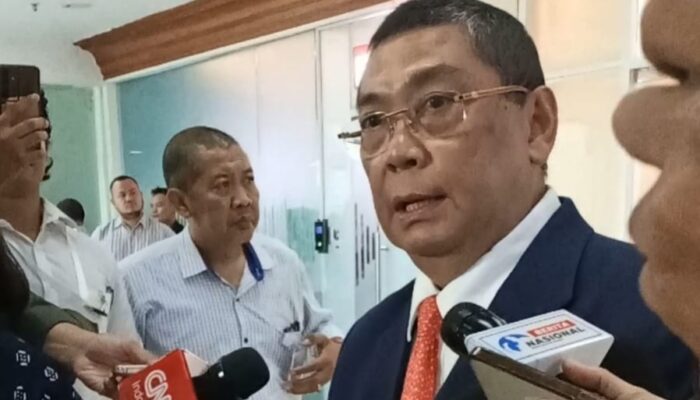 DPR Bahas Hibah Kapal Induk Italia Senilai Rp1 Triliun, Pemerintah Minta Persetujuan