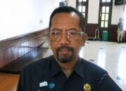 Belasan Warung Liar di Selatan GOR Ken Arok Segera Dibongkar, DLH Kota Malang: Bongkar Mandiri Sebelum Satpol PP Bertindak