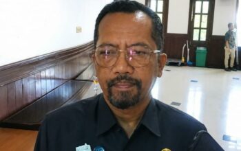 Belasan Warung Liar di Selatan GOR Ken Arok Segera Dibongkar, DLH Kota Malang: Bongkar Mandiri Sebelum Satpol PP Bertindak