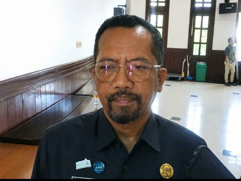 Belasan Warung Liar di Selatan GOR Ken Arok Segera Dibongkar, DLH Kota Malang: Bongkar Mandiri Sebelum Satpol PP Bertindak