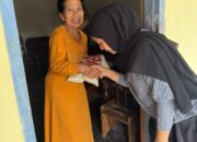 Ultah, Wakil Ketua DPRD Jember Fatmawati Pilih Rayakan dengan Bagi Sembako untuk Duafa