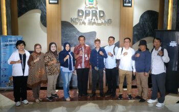 Empat Tahun Diduga Menjadi Korban Ayah Tiri, Kini Bunga Mengawal Perjuangan Mencari Keadilan di Meja Hijau