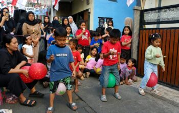 Balon Tak Boleh Lepas, Kelereng Tak Boleh Jatuh! Lomba Unik HUT Ke-81 RI di Bunulrejo Bikin Tawa Warga Pecah