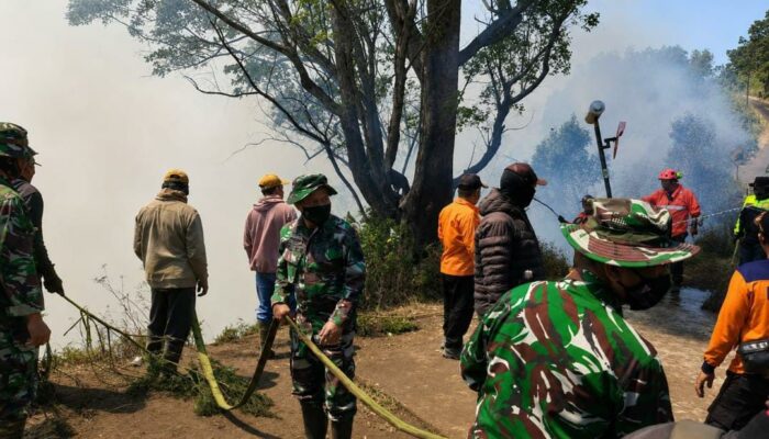 Karhutla TNBTS Meluas, Pos Jemplang Ngadas Masuk Zona Waspada