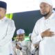 Di Hadapan Puluhan Ribu Jamaah Jember Bersholawat, Bupati Fawait Sosialisasikan Beasiswa untuk Santri