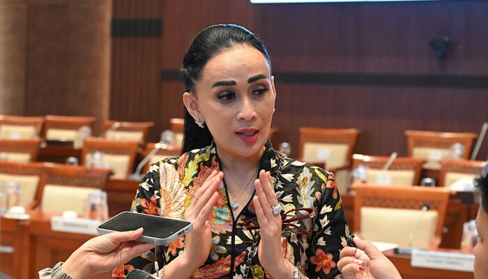 Amelia: Algoritma Media Sosial Bisa Membentuk Persepsi Publik