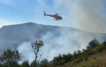 Empat Hari Berjuang, Karhutla TNBTS Akhirnya Terkendali Berkat Operasi Darat dan Water Bombing