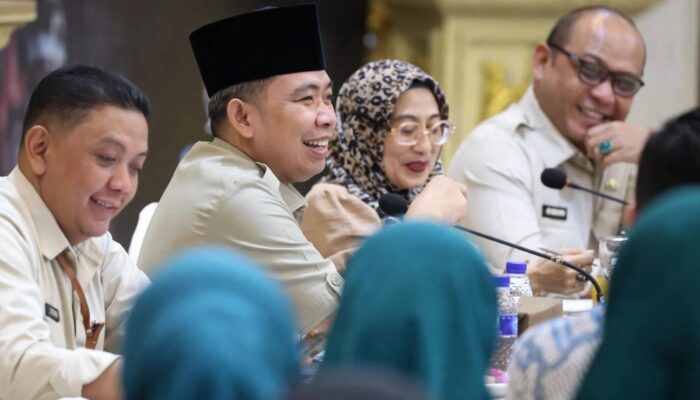 Bupati Fawait Ingatkan Enam Prioritas  Layanan Home Care saat Kumpulkan Pejabat