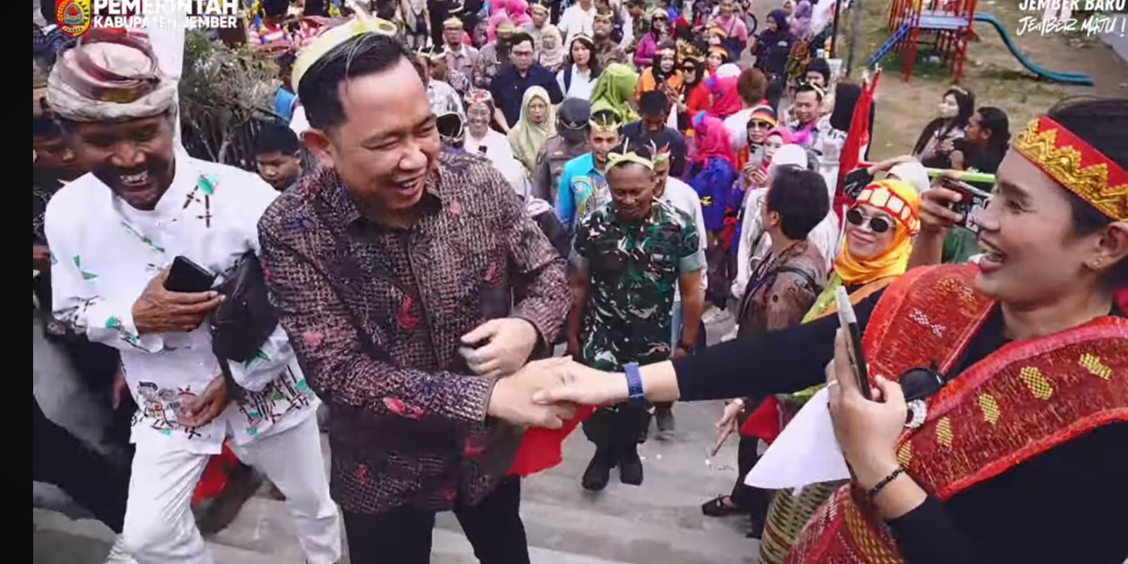 Menteri PPPA Nilai Festival Egrang Solusi Hindari Anak Kecanduan Gadget