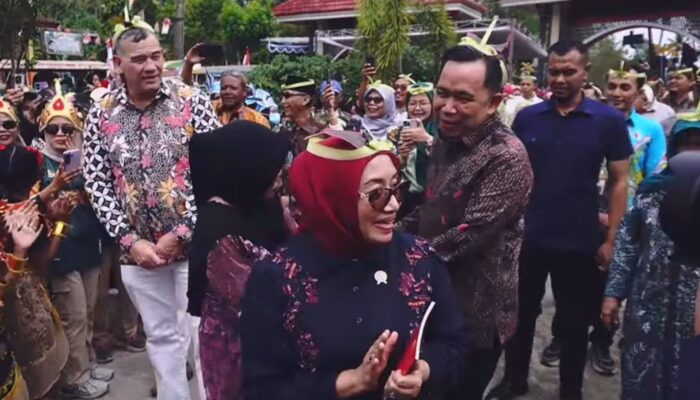 Menteri PPPA Nilai Festival Egrang Solusi Hindari Anak Kecanduan Gadget