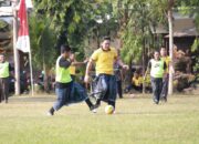Mini Soccer Bersarung Meriahkan HUT ke-81 RI di Jombang, PJU Polres Menang Tipis 1-0