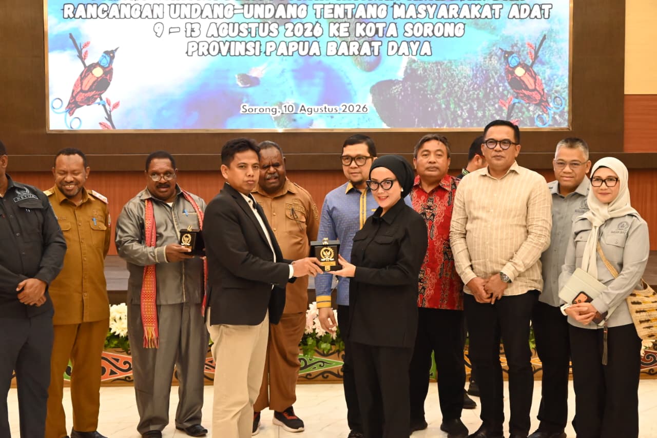 Selly Dorong RUU Masyarakat Adat Perkuat Hak Perempuan Adat