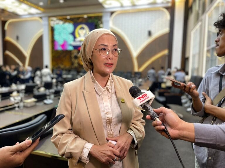 Video Hafalan Al-Qur’an Berhadiah Miras Dipersoalkan, Selly Minta Promosi Alkohol Diawasi
