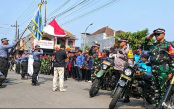 Bendera Merah Putih 81 Meter Membelah Bumiayu, Tepat Pukul 10.00 WIB Warga Serentak Beri Penghormatan