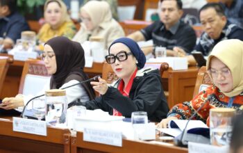 Selly Pertanyakan Akomodasi Haji 100 Persen, Padahal Ratusan Jemaah Batal Berangkat