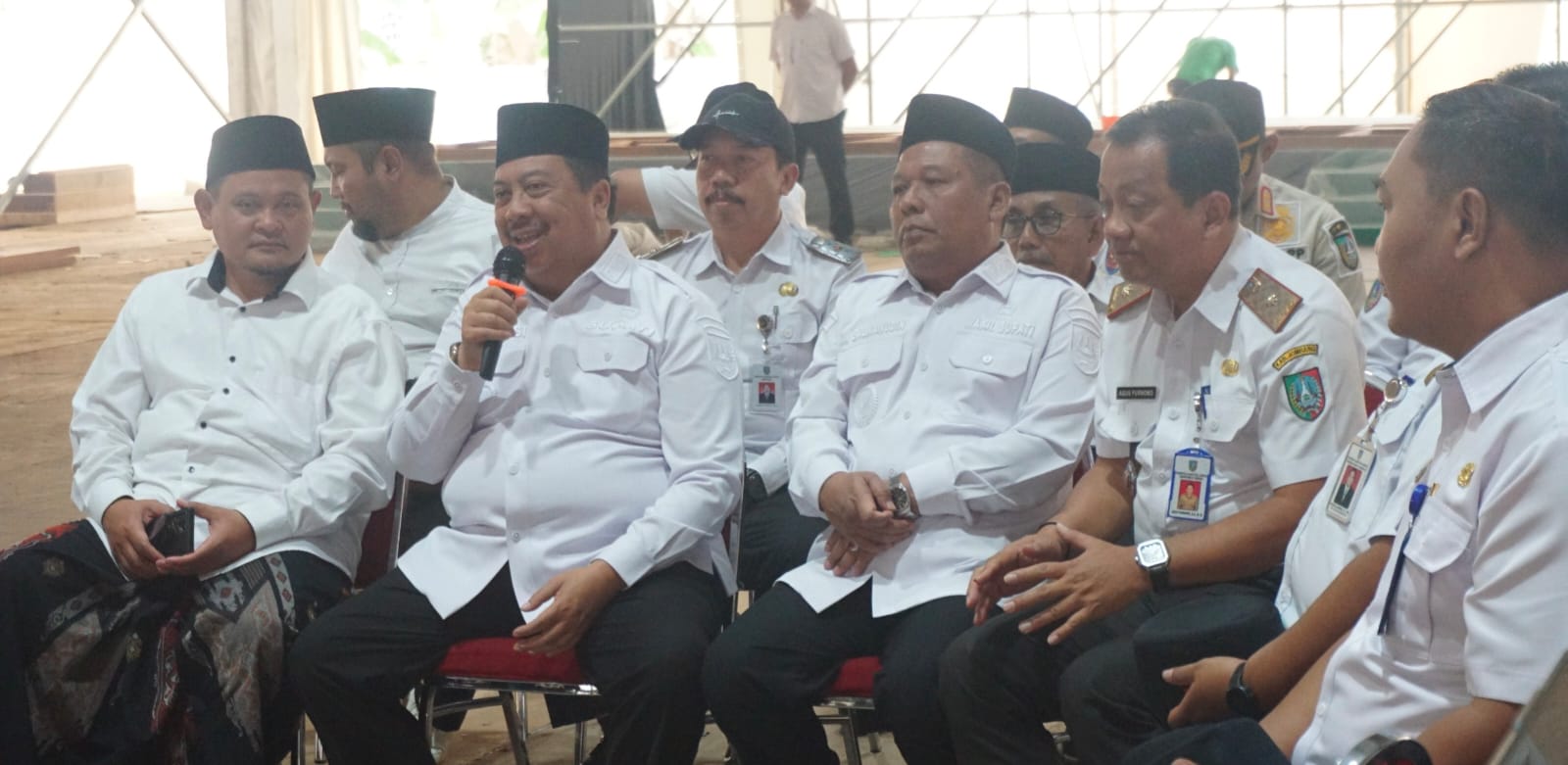 Bupati Warsubi Cek Venue Muktamar ke-35 NU, Tamu Luar Jombang Bisa Berobat Gratis
