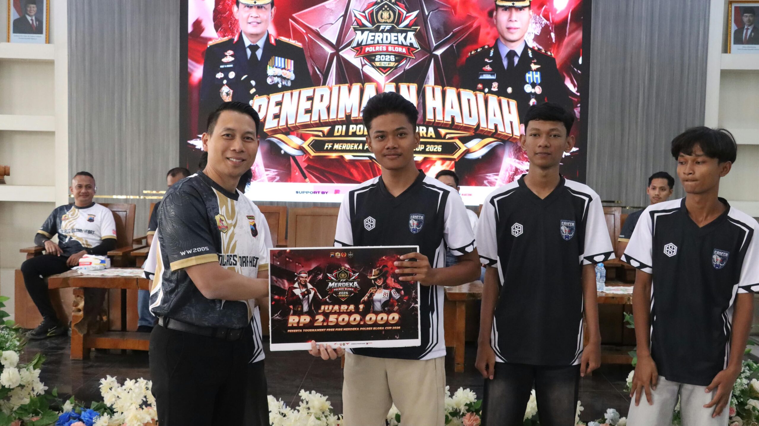 Turnamen Free Fire Polres Blora Meriah, Pelajar SMK Migas Cepu Raih Juara Pertama