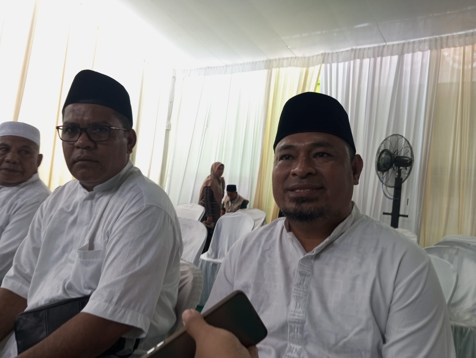 Dari Morotai ke Jombang, PCNU Tempuh Laut dan Udara Hadiri Muktamar Ke-35 NU