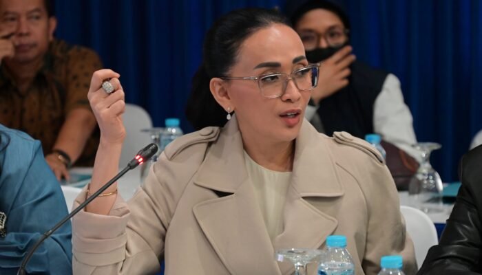 Husein Sastranegara Mau Jadi Bandara Internasional, Amelia Soroti Radar yang Usang