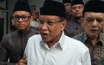Jelang Pemilihan Ketum PBNU, KH Said Aqil dan Gus Kikin Salat Hajat di Kamar KH Hasyim Asy'ari