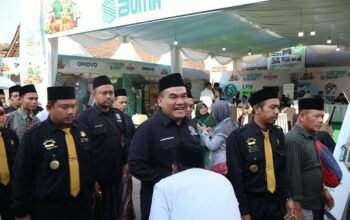Gus Arief Tinjau 52 Pendekar Pagar Nusa Jateng yang Amankan Muktamar NU