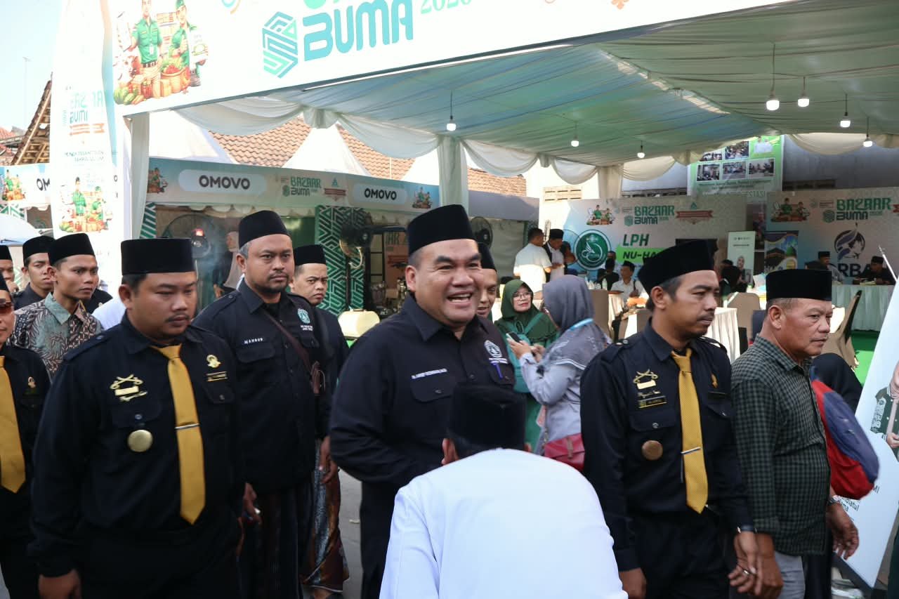 Gus Arief Tinjau 52 Pendekar Pagar Nusa Jateng yang Amankan Muktamar NU