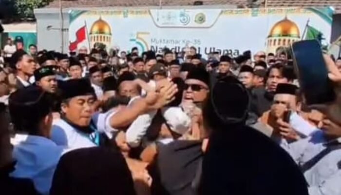 Pendukung Gus Yusuf Protes Masa Iddah Politik, Gus Ipul: Tunggu Keputusan Muktamirin