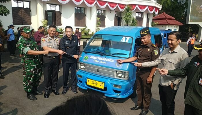 Wahyu Hidayat Warning Sopir Angkot Pelajar: Dilarang Merokok, Pakaian Pendek Tak Boleh