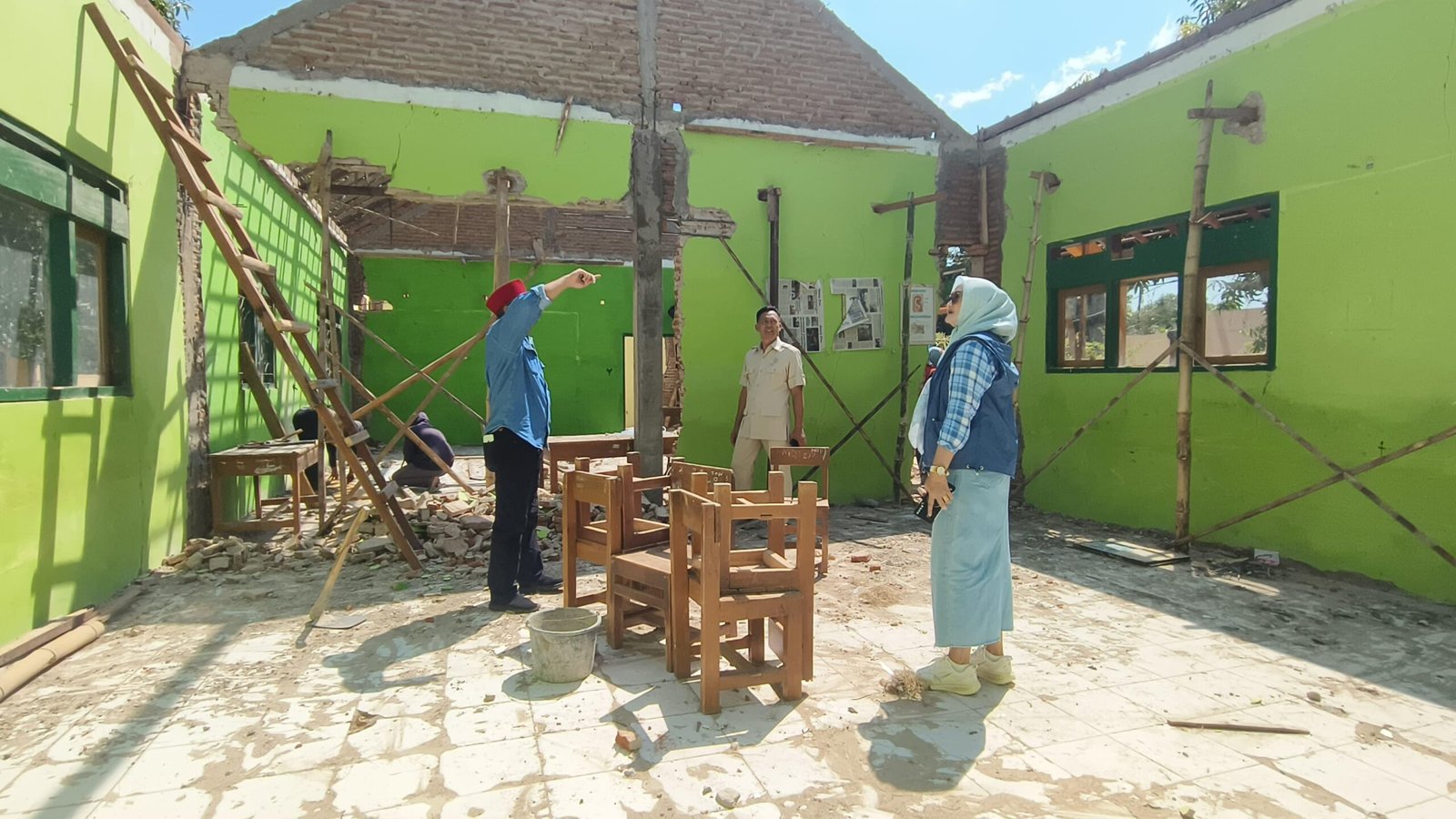 Sidak Revit SD di Rembang Temukan Material Rusak hingga Konsultan Diduga Monopoli Proyek