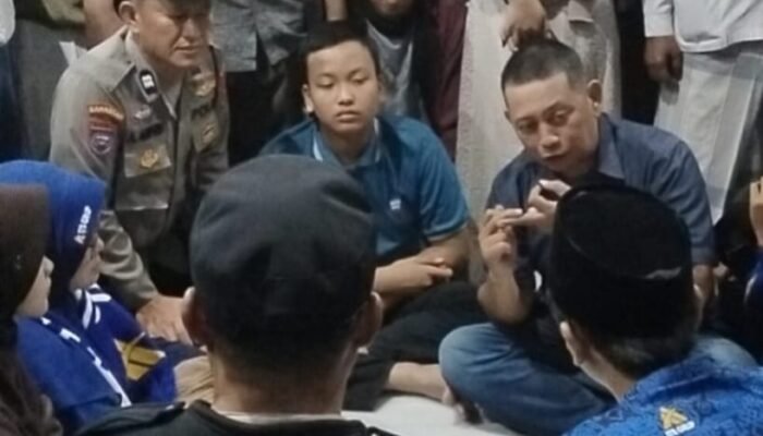 Heboh Keberangkatan Umrah Jombang, 200 Jemaah Tertahan dan Dimediasi Polisi