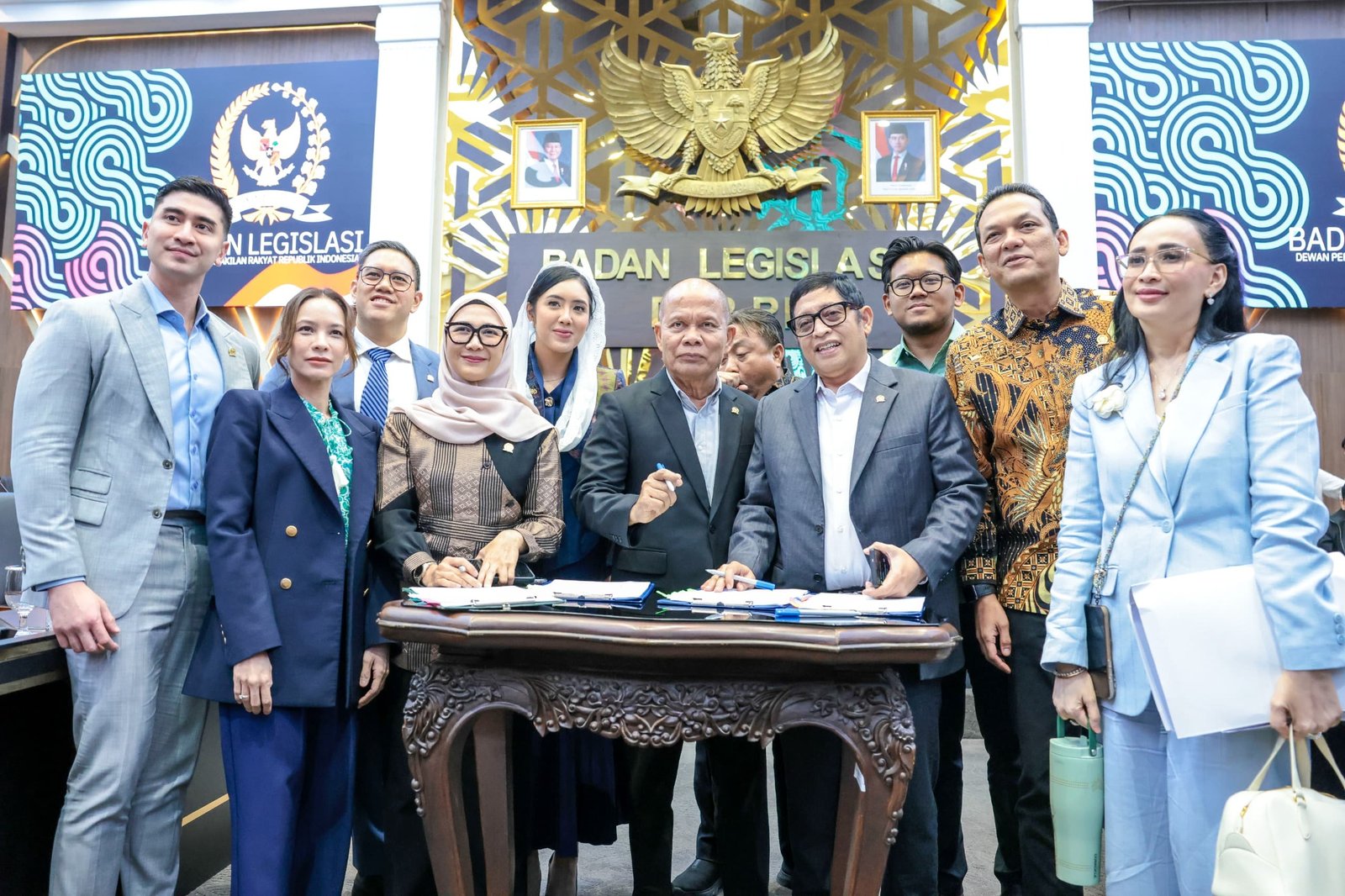RUU Penyiaran Lolos Baleg, Ini Konten yang Bakal Dilarang Tayang
