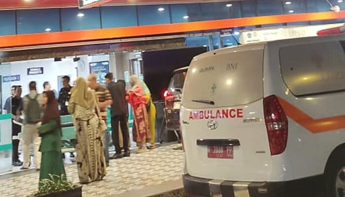 Ratusan Siswa dan Santri Diduga Keracunan Usai Santap MBG, RSUD RT Notopuro Sidoarjo Mendadak Darurat