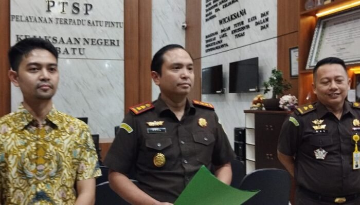 Diduga Tarik Uang Pedagang Rp262,8 Juta, Eks Kepala UPT Pasar Among Tani Batu Ditahan