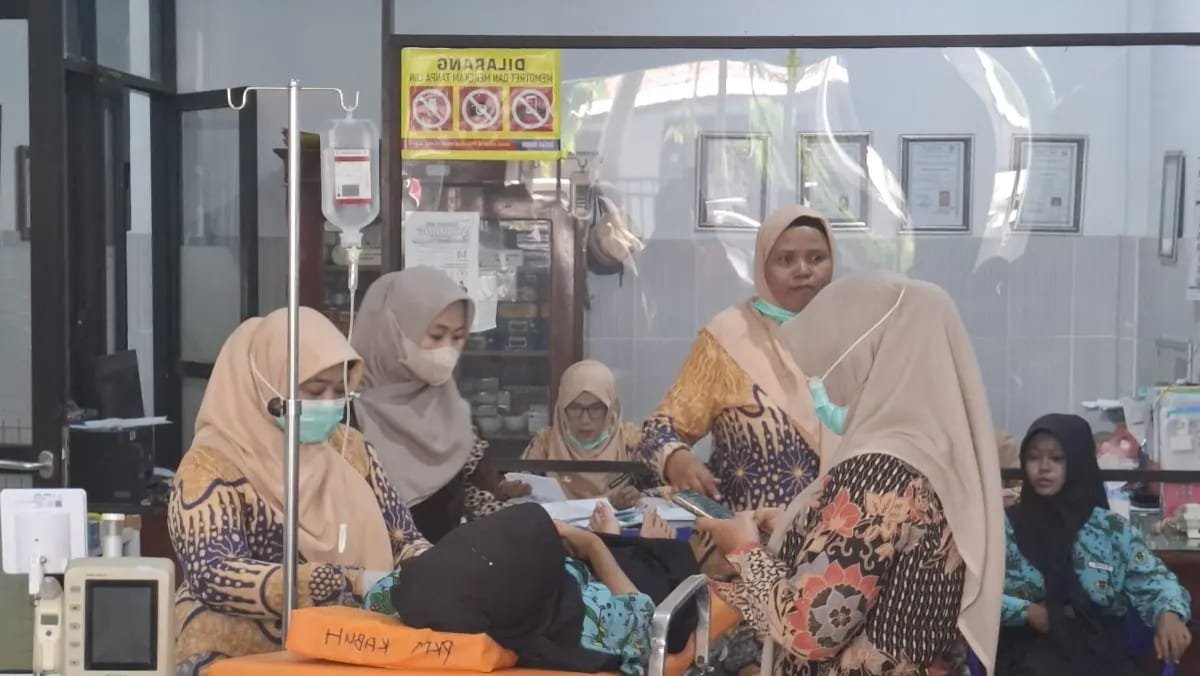 Dugaan Keracunan MBG Jombang, Polisi Cek Distribusi Makanan ke SMPN 1 Kabuh