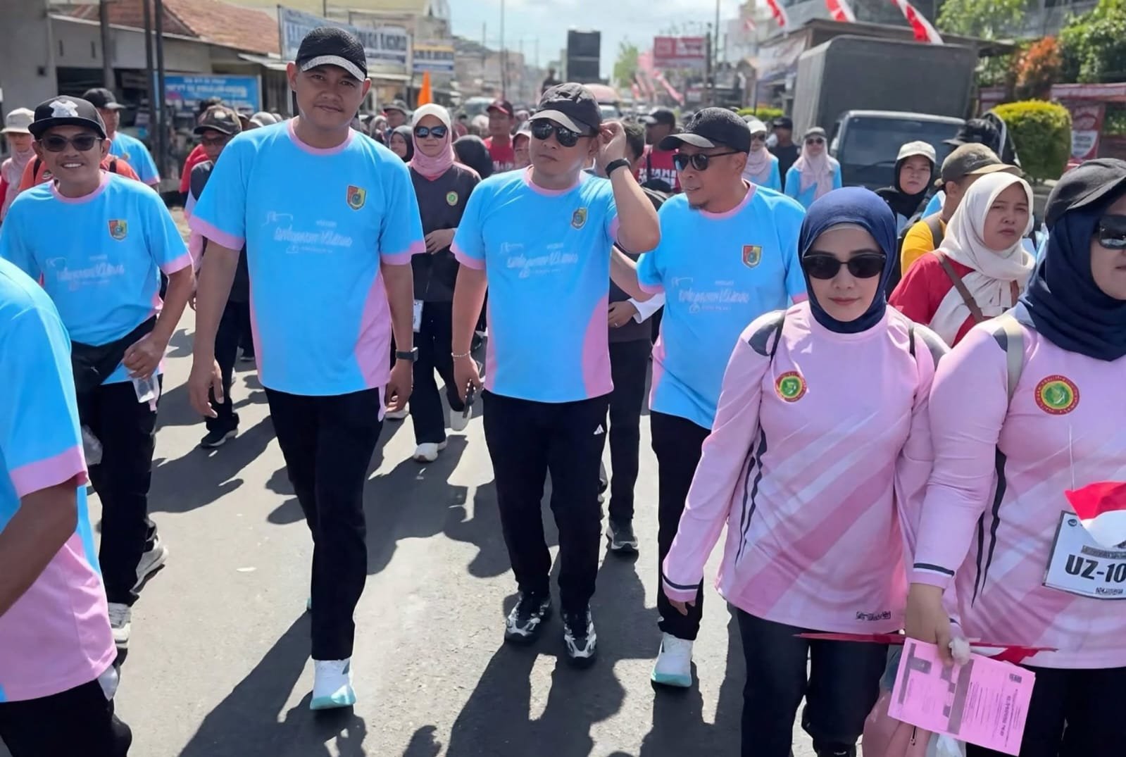 Gus Fawait-Ning Ghyta Kompak Jalan Tanggul-Jember, Anggota DPR Charles Meikyansah Apresiasi Peserta Tajemtra Terbanyak