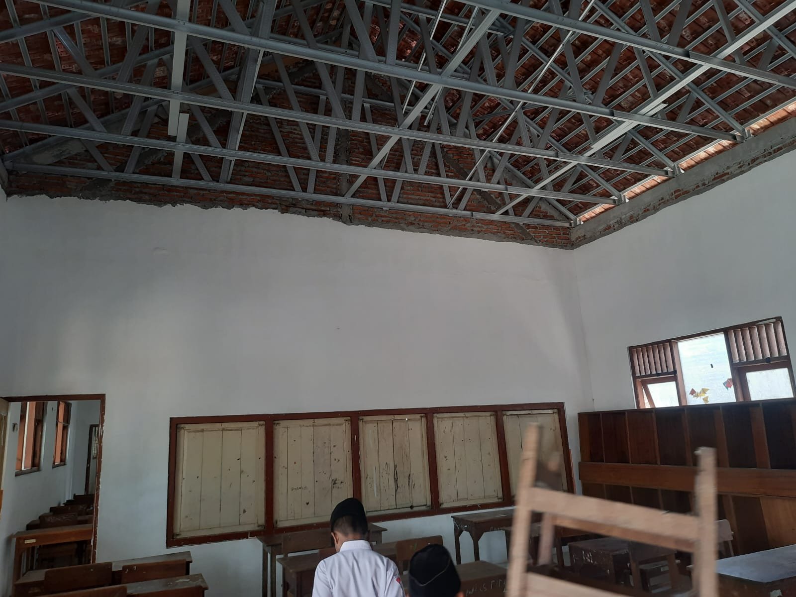 LSM Kompak Soroti Proyek SDN Jarak 1 Jombang, Minta APH Turun Tangan
