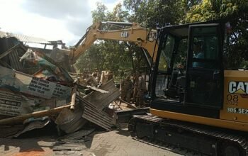 Belasan Warung Kopi Pangku Dibongkar, Pemkot Klaim Kuasai Kembali Lahan Aset Daerah