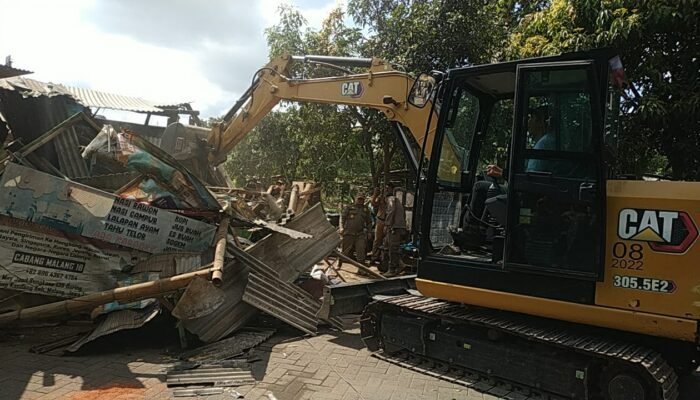 Belasan Warung Kopi Pangku Dibongkar, Pemkot Klaim Kuasai Kembali Lahan Aset Daerah