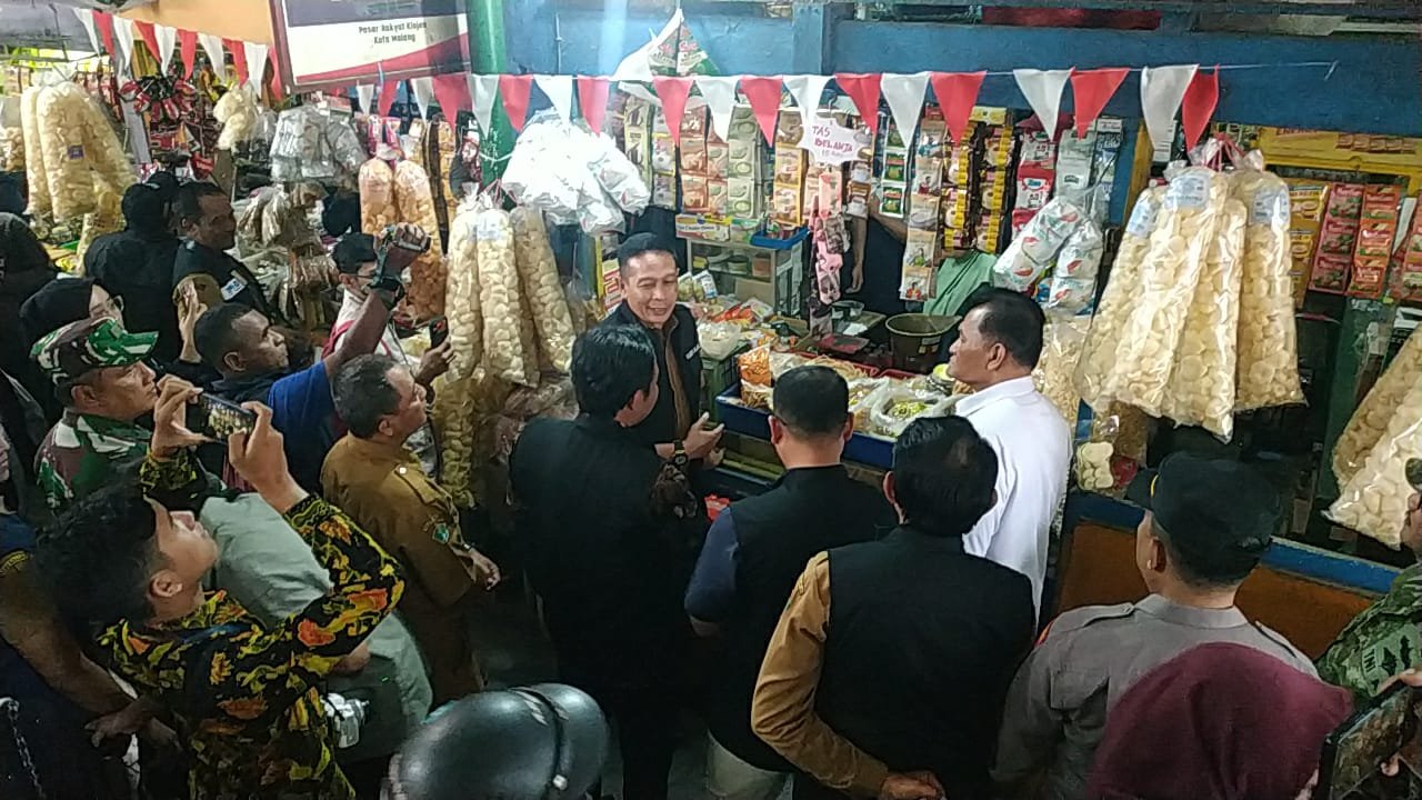 Beras Premium Langka, Harga Tinggi Menghantui Warga Kota Malang