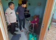 Gercep, Gus Jazuk Sambangi Mbah Karmini, Lansia Sebatang Kara Akhirnya Dibawa ke Liponsos