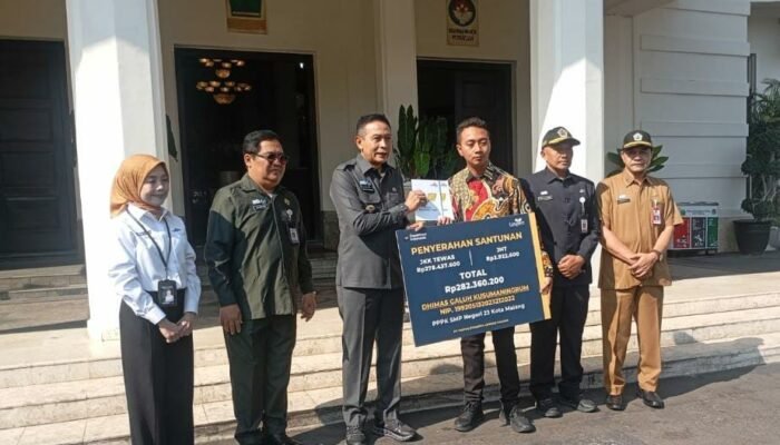 Santunan Rp282 Juta Diserahkan di Balai Kota Malang, Wali Kota Soroti Penghargaan Kinerja ASN
